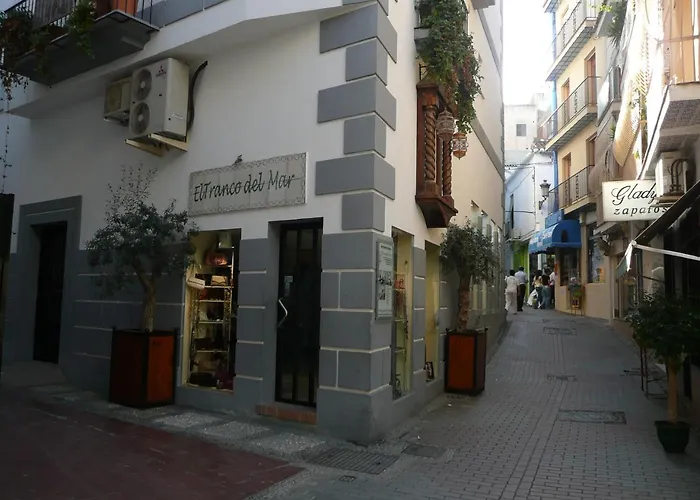 El Tranco Del Mar *